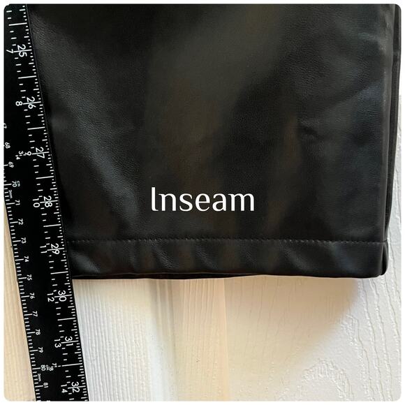 Abercrombie Fitch Curve Love Vegan Leather 90s Straight Ultra High Rise Pant 32 - Picture 13 of 15